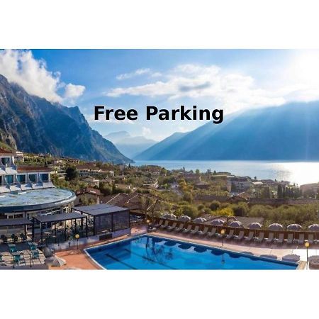 Aria Life Hotel Лимоне сул Гарда Екстериор снимка